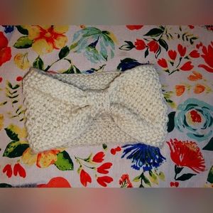 WOMENS KNITTED CREAM COLOR HEADBAND WARMER